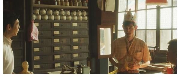 供应者|夏靖庭挽袖揉面喂嫩妻 陈竹升自嘲小孩「午餐供应者」