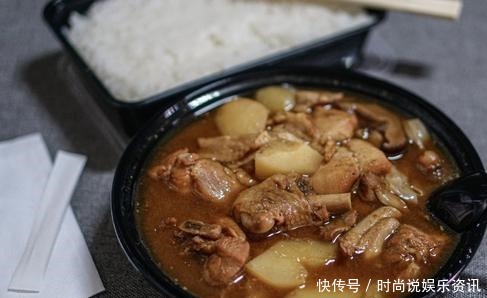 女子为减肥点黄焖鸡外卖,看了备注后老板发懵,这还是黄焖鸡吗