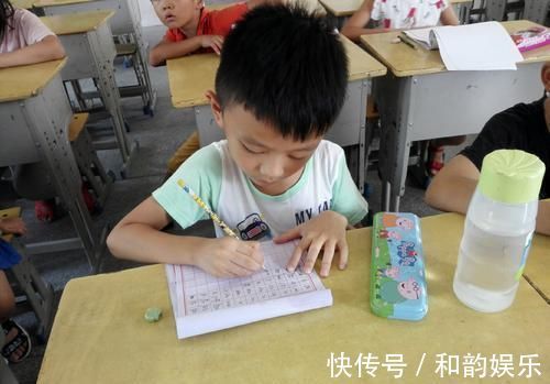 家长|孩子有这3特征,不是“长不高”,而是“发育晚”,家长莫担心