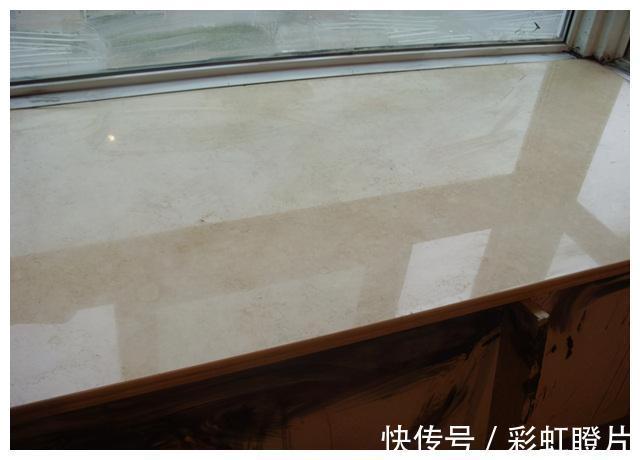 台面|我家橱柜台面选错材料,砍个骨头就裂缝了,劝大家别用这些材料