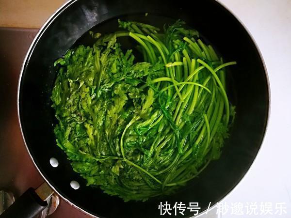 老公|失眠最怕这个蔬菜,一斤只要2元,隔一天吃一次,一觉睡到天亮