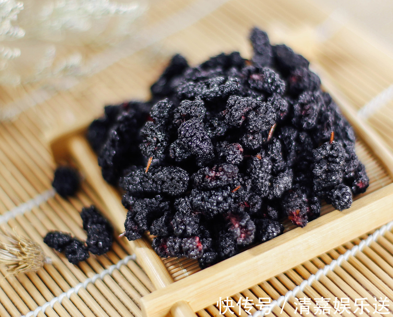 零食|建议中老年人——夏季养生多吃5种健康零食，好吃不贵，对身体好