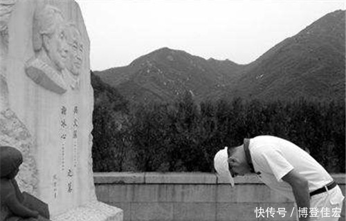  陈凌霞|冰心去世后，她孙子为何在墓碑上写“教子无方，枉为人表”8个字