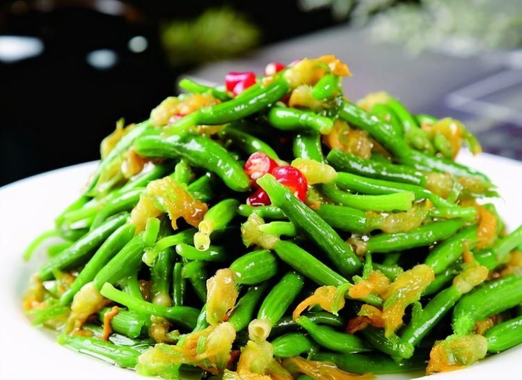  维生素C|对身体很好的3种食物，坚持每天吃一些，排毒养颜、改善肤色！