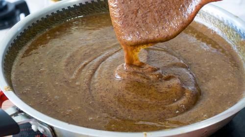 大碗|自制万能枣泥馅,不去皮不加糖,细腻又香甜,2斤红枣能做一大碗