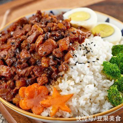 入口即化，肥而不腻，好吃到一粒米也不剩|烤箱版卤肉饭 | 冰糖