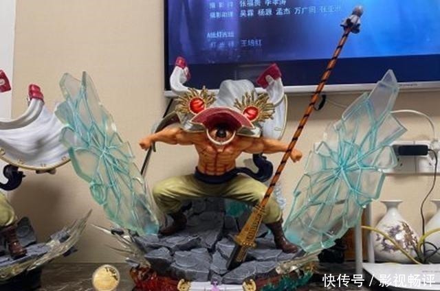 价钱|肥宅收藏没版权的手办被展览,柜子成为讨论的热点简直帅炸了