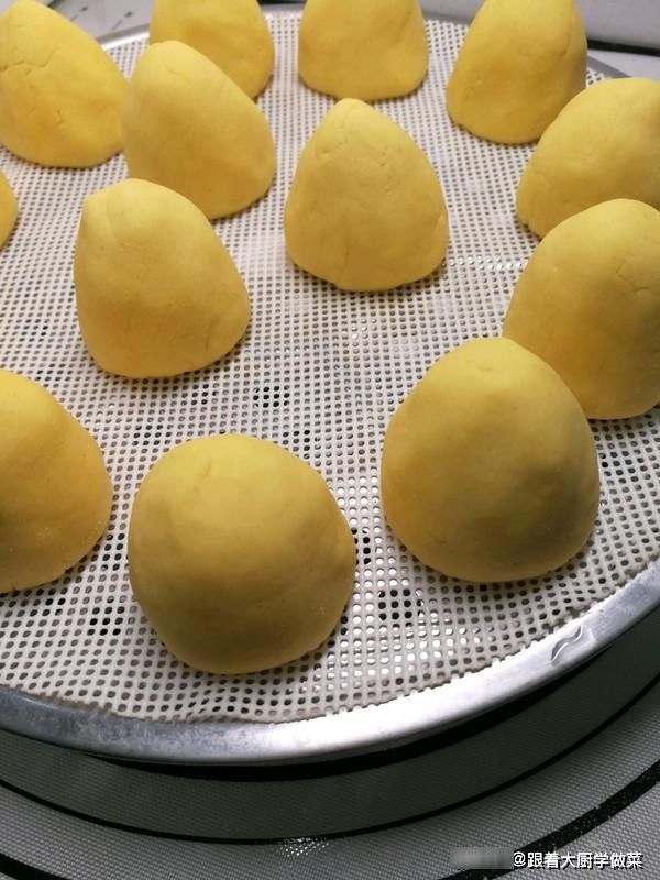 主食|从开始减肥,晚餐就拿它当主食,热量低还好吃,一搅一蒸就出锅