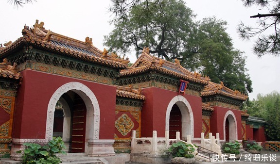 明代建筑极品,金丝楠木大殿——北海大慈真如宝殿