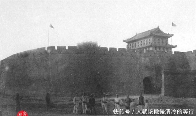 清朝|老照片,1901年的山海关,这是清朝庚子事变后的山海关