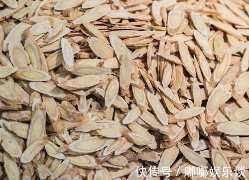 空腹血糖|医生提醒:糖化蛋白过高的人,这2种素食要少吃,以免升高血糖