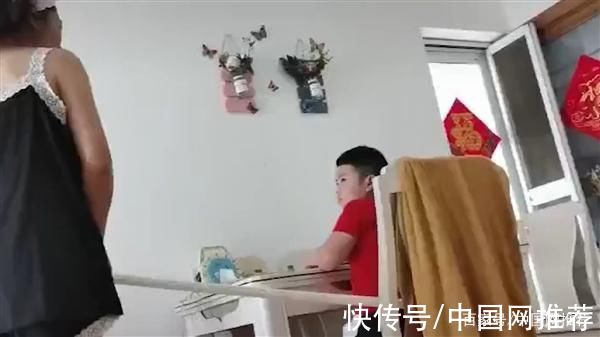 幼崽|开学啦!人类幼崽狂补暑假作业图鉴