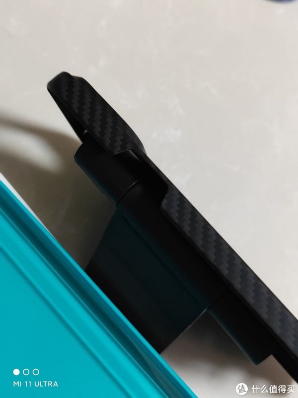芳纶纤维|iPhone 13 Pro Max 芳纶纤维保护壳开箱晒单—Benks