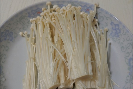 菜全家人都爱吃,清爽开胃,3块钱做一大盘,越吃腰围越细