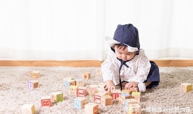 普通话|美国父亲模仿中国妻子用普通话骂女儿,外国网友:学中文受益终生