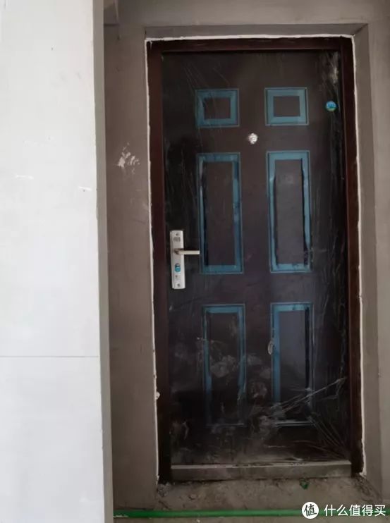 材料|收藏向:25个装修省钱实操!户型改造门窗更换,有必要吗?什么材料便宜还没甲醛?家具家电网购行不?