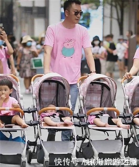 头胎|头胎双胞胎女儿,二胎四胞胎儿子,小两口带6个娃逛街太拉风
