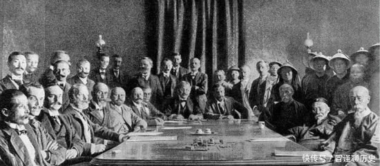 宣战|慈禧和列强宣战,张之洞、刘坤一等却搞“东南互保”,谁对谁错