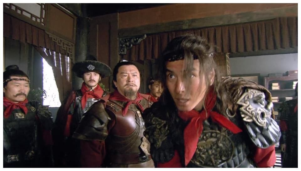 梁山@史进之死,撕开了梁山好汉的伪装,扯下了兄弟情谊的“遮羞布”