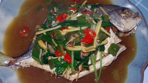 凉拌海带|朋友来家吃饭，一桌硬菜不吃，光吃青菜，吃完了一盘，还要再来一盘