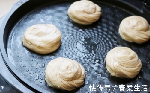 花生油|烙饼新方法,懒人最爱,丝丝缕缕,香酥脆,美味!