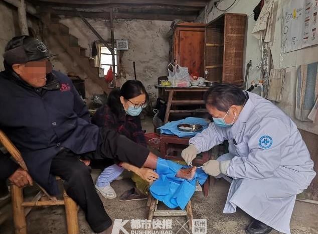  台州|公鸡是早晨，太阳是中午，台州一医生提醒老人按时服药的手画医嘱刷屏朋友圈