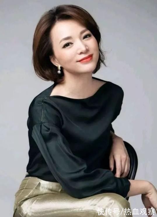 董卿被龙洋“代替”,告别《中国诗词大会》,背后原因令人惋惜