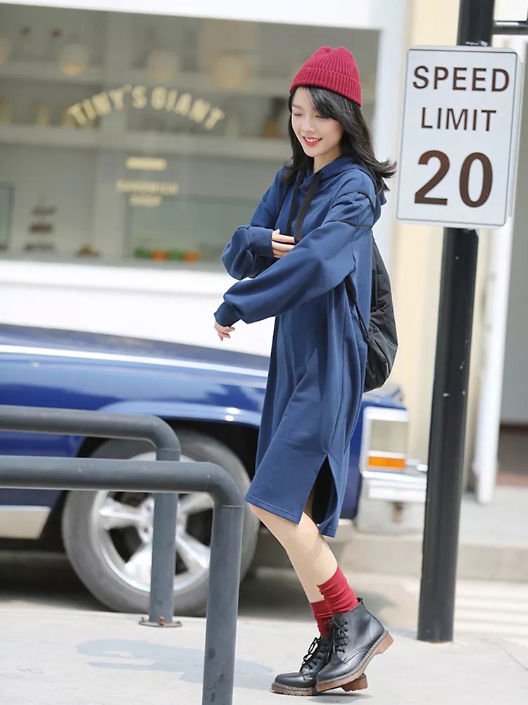 韩国小姐|小个子“不穿裤子”最显高！早秋流行这样穿，好看又时髦