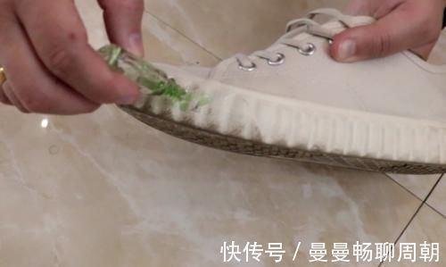 污渍|风油精的这4大用途，看完才知道这么实用，赶紧给家里囤几瓶