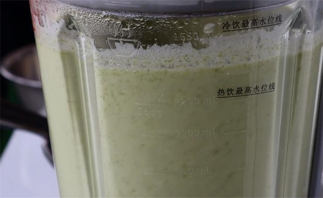 凉粉|教你在家用绿豆做凉粉,清凉劲道爽滑,做法简单,学会不用出去吃