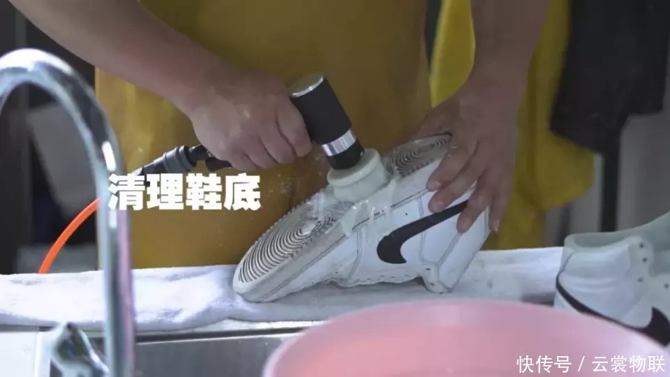 轻松搞定小!白!鞋!|“衣”周洗护 | 偏方