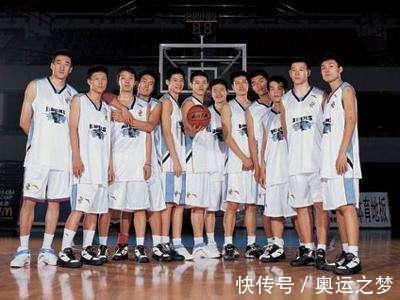 吴昌泽|辽篮战广厦三主力轮休,吴昌泽再被杨鸣痛骂,太羡慕张镇麟了