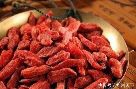 红枣|枸杞加它一起泡,轻松应对气血不足,滋阴补肾,红润气色!