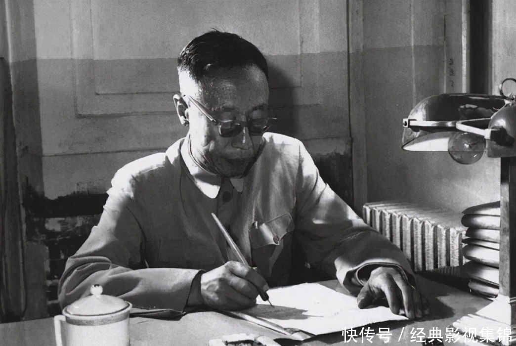 奴才|清朝最后一位恭亲王,给溥仪当了20年的奴才,一直活到94岁