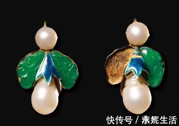 绿翡翠 复古风再次刮起来,翡翠首饰造型富有立体感,代表国风首饰的特色