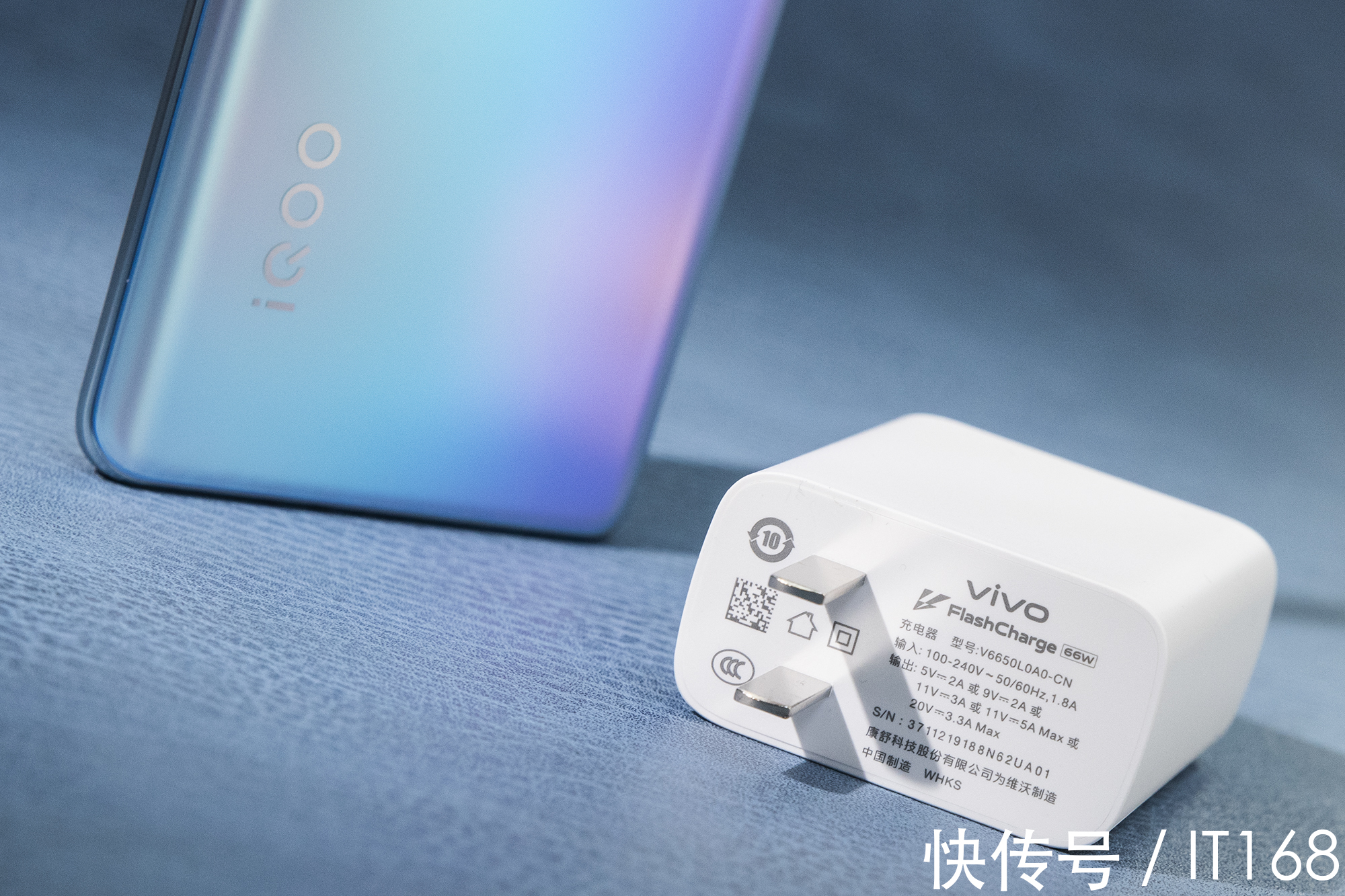 iqoo|iQOO Neo5S 日落峡谷 图赏：快人一步的硬核双“芯”旗舰