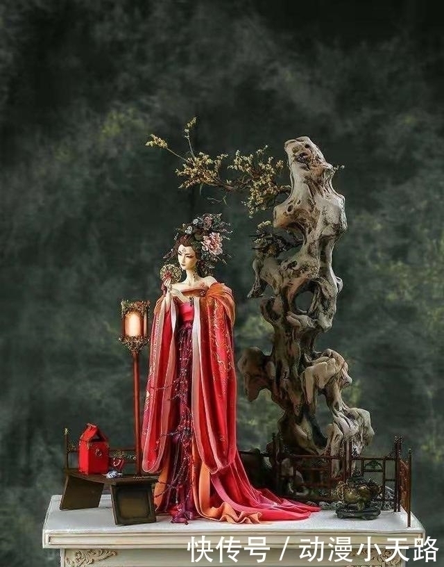 敖丙$原来蛋糕可以这么美!从哪吒、敖丙到魏无羡,你最想带哪款回家?