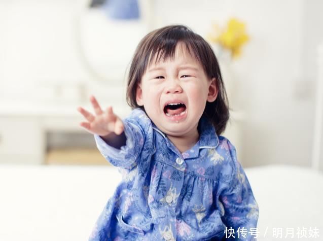 真相|婆婆:“你不在家时,娃就很乖!”知道真相后,妈妈泪崩了……