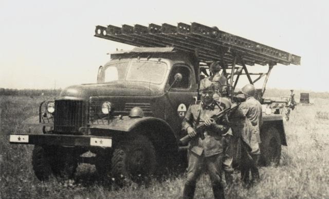 苏联|斯大林的管风琴,苏军的战争利器,生产了1万门的喀秋莎火箭炮