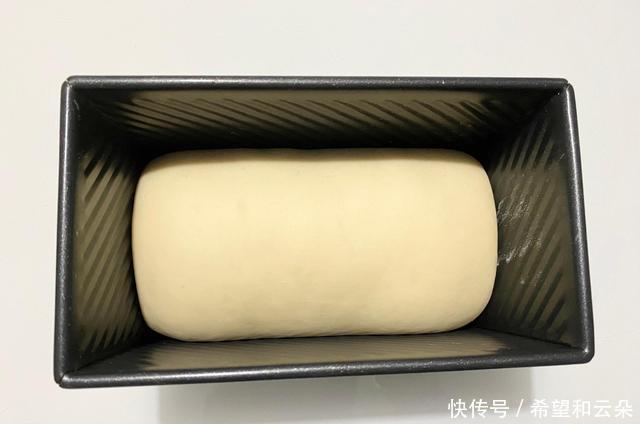 简单|一次发酵的快手面包,做法简单,松软咸香,早餐好选择,快收藏!