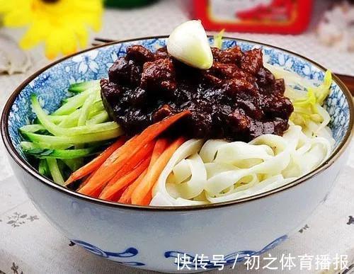 素炸酱|爱吃面条的建议收藏，家常炸酱这么做，能拌面，又能拌饭，吃不够