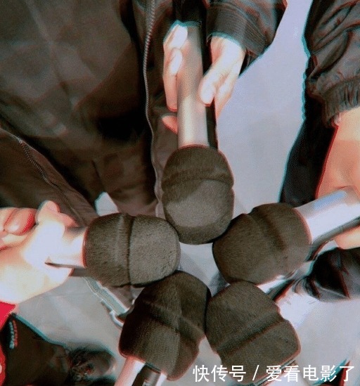 《你好星期六》正式开播,何炅配合宣传尽显落寞,谢娜吴昕均沉默!