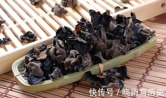 黑木耳|爱美女性坚持吃3种食物,美容养颜,延缓衰老,身体棒棒哒