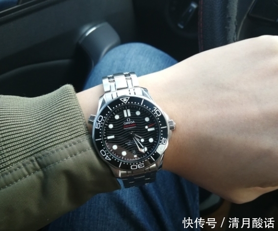 适合30岁男士上档次的潜水表，从欧米茄海马开始