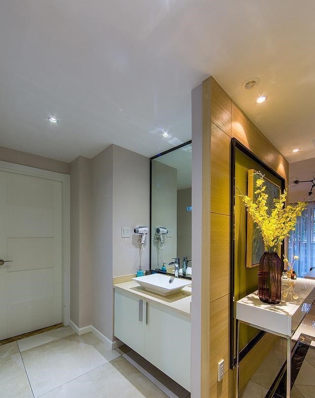 洗手台|狠砸25万的新家，进门就是洗手台，朋友狂赞方便晒一晒