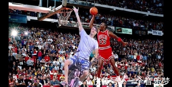 电车迷|被日本电车迷攻击的外国人,成为了日推上最火的网红