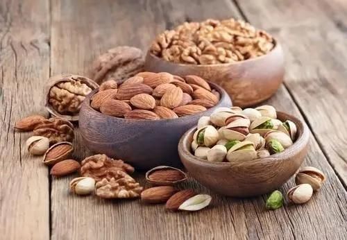 过度肥胖|好消息：2021新血糖标准已公布，4.0~6.0或不再适用，建议自测下