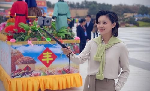 李七月|央视《大地讲堂》出现新面孔,李七月主持机会再次缩减