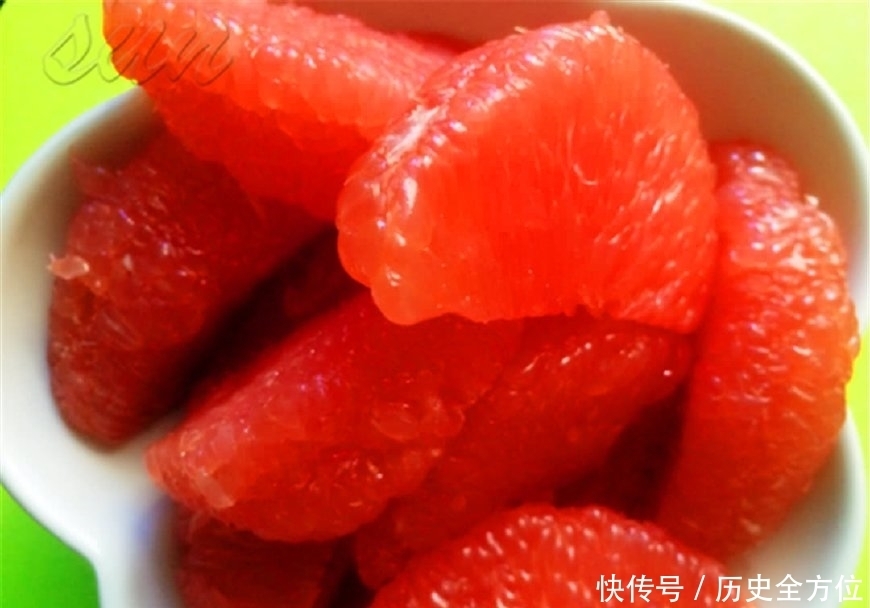 美味好吃的甜品：杨枝甘露有西柚、芒果、西米，几分钟就学会