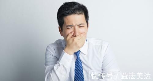 刘奶奶|尿毒症是拖出来的,医生提醒,身上两处发臭,尽早去医院体检一下